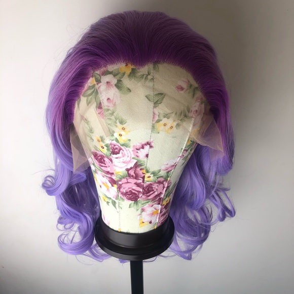 - EVERY 16” PURPLE OMBRÉ CURLY Lace Front Wig main image 7